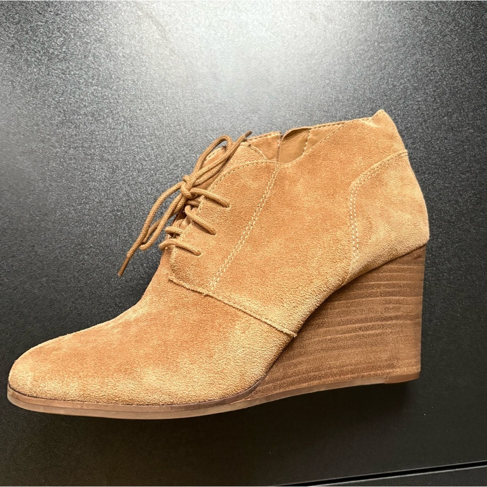 Lucky Brand Brown Tan Suede Wedge Ankle Booties Lace Up Women's 9.5 Minimal‎